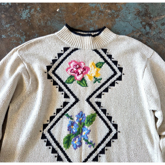 Vintage 90s Cottagecore Sweater Size M Floral Cotton Linen Blend Tan Coquette - Picture 2 of 7